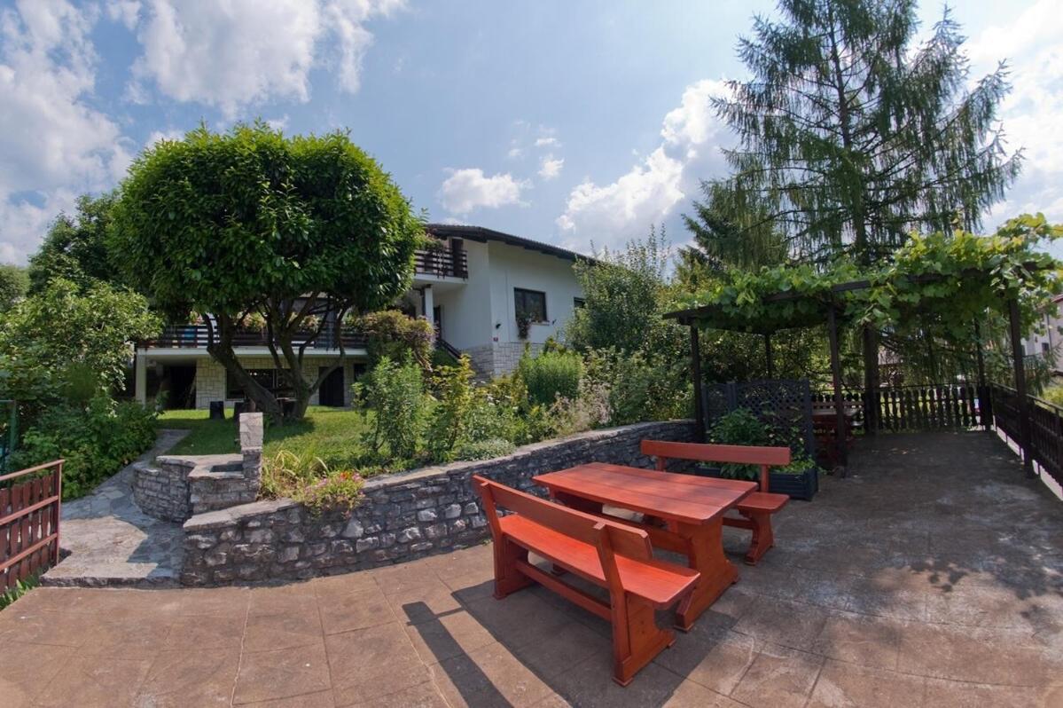 Hisa Taljat Most na Soči Exterior foto